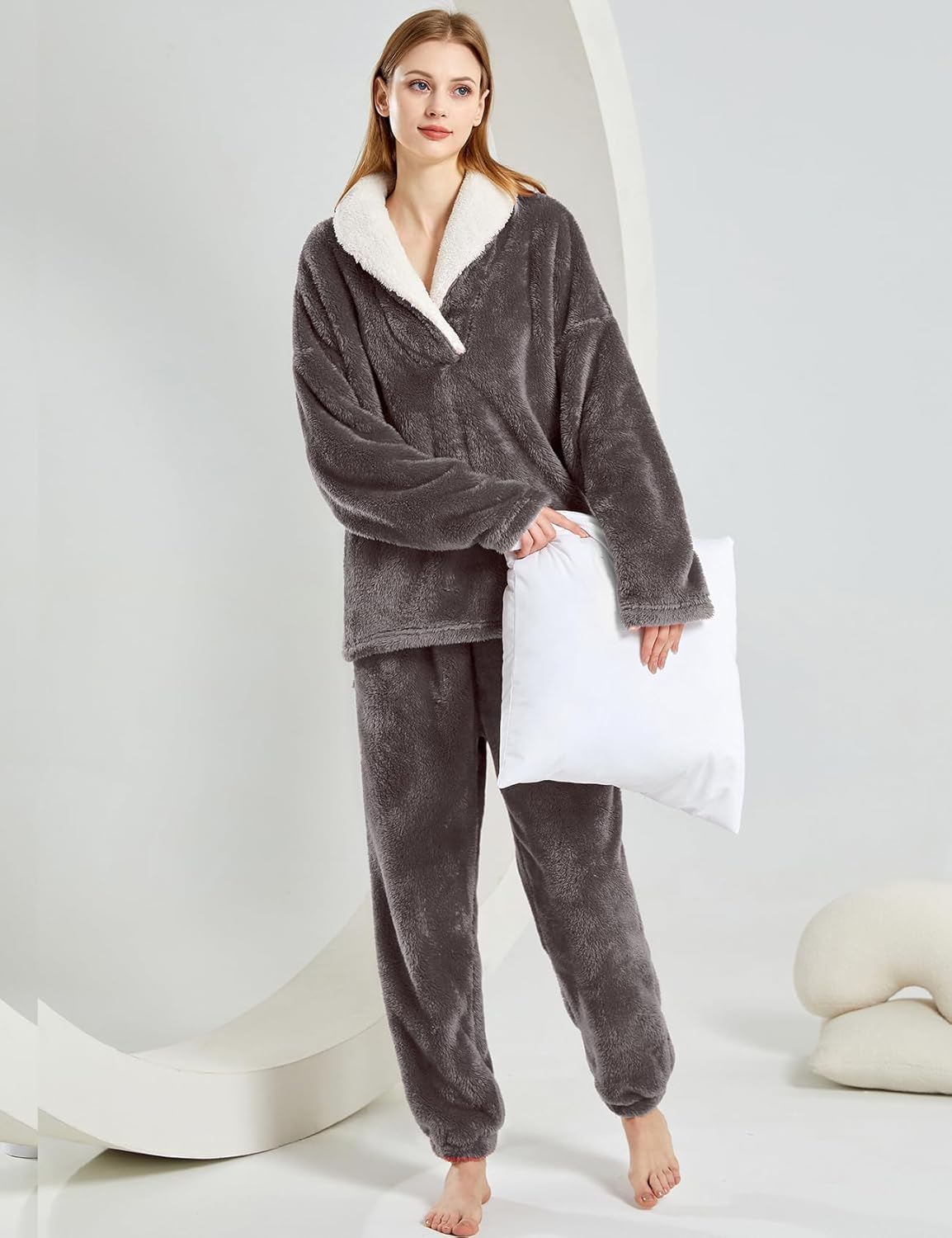 Women's fluffy pajama set (two-piece)