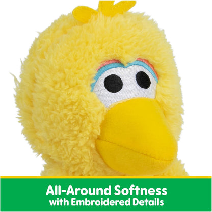 Elmo portable plush toy, made of high-quality plush material.